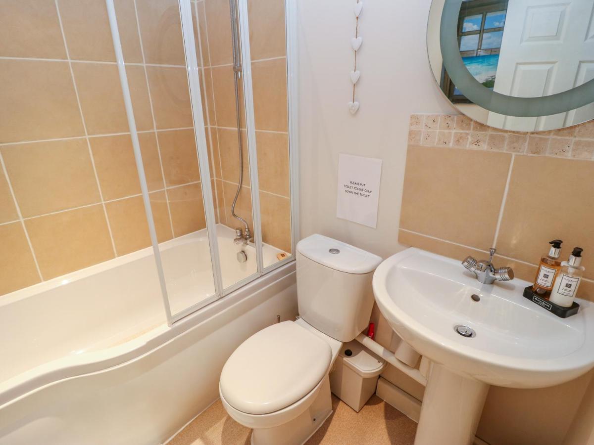 Riverview Cottage 홀름퍼스 외부 사진