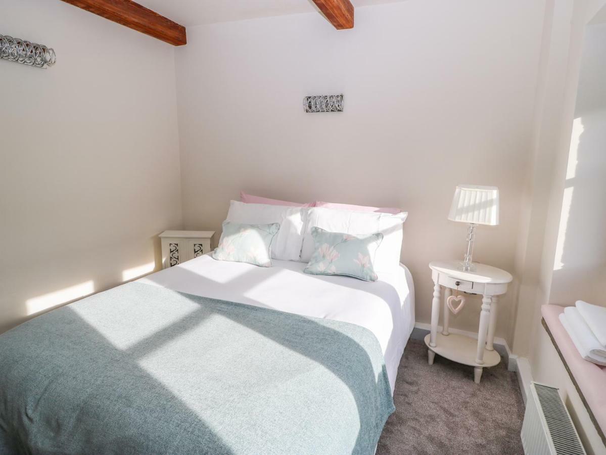 Riverview Cottage 홀름퍼스 외부 사진