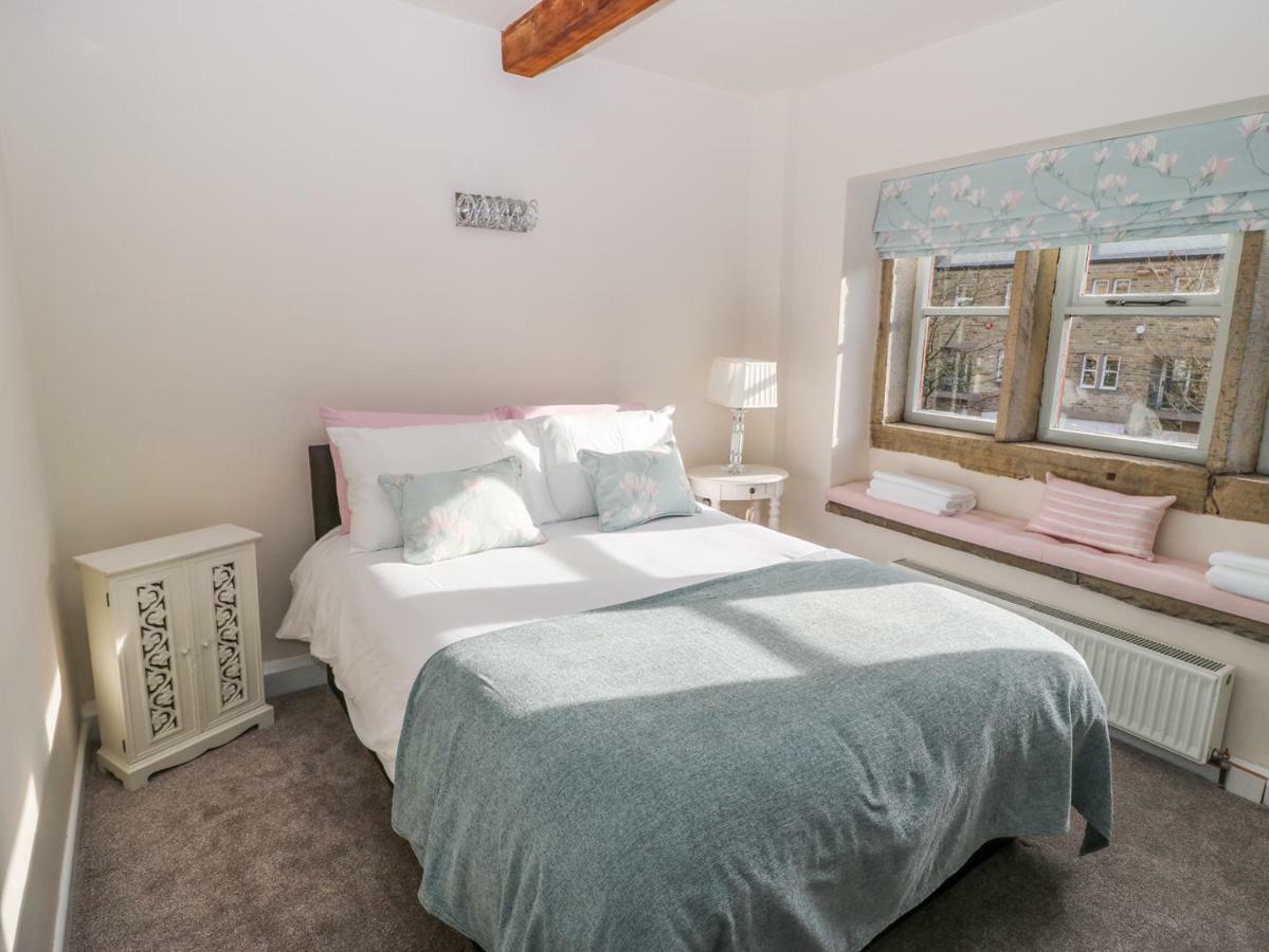 Riverview Cottage 홀름퍼스 외부 사진